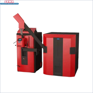 Red und schwarzer Pelletkessel Attack SLX Kombikessel für Holz und Pellets 35 kW