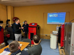 Holzvergasungskessel Attack DPX 15 kW – Effiziente Biomasse Heizung 🌲🔥.